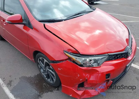 2018 Toyota Corolla Im z USA, uszkodzony, nr VIN JTNKARJE0JJ556675